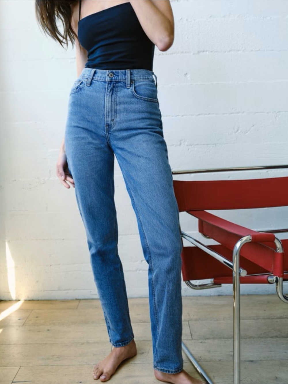 Abercrombie The 90s Straight Ultra High Rise Jeans - Size 25